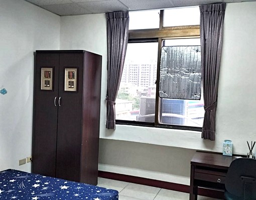 近市政府獨立洗衣機禁菸禁寵物.可租補 - Image 2