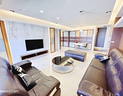 精裝超大四房可停雙車💛可貓可狗💛傢俱家電全配 - Image 2