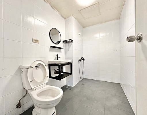 超美兩房❤️可租補❤️可貓不吵臭❤️平面車位可租 - Image 9