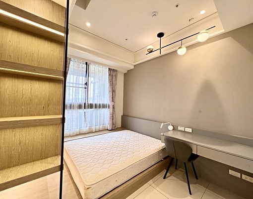 高鐵商圈位於20樓高景觀超美4房(另租平車) - Image 10