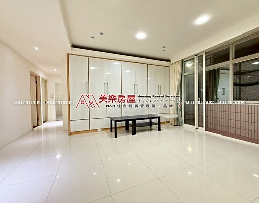 美樂~石牌*低樓層公寓三房*免爬高*雙陽台*格局方正*可貓咪 - Image 1