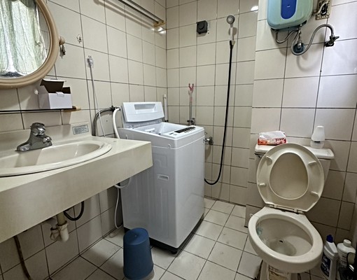 力群社宅，中和站5分鐘簡單套房(可租補) - Image 3