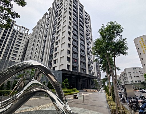 可租補🌟舊城啟文門圓環🌟I世界2房平車🌟租金含管含車位 - Image 1