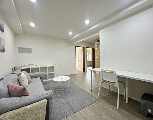 ⭐️東區近長榮中學三房可戶籍租補/寵⭐️ - Image 2