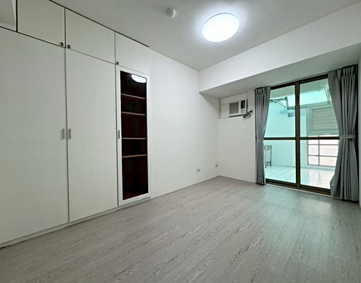 大墩國中小三房車位露臺戶,可租補入戶籍,租金含管理費,價可議 - Image 10