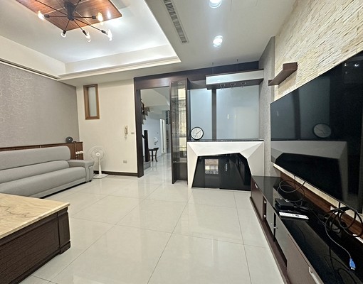 ⭐️近永康交流道透天車墅可戶籍/租補/祭祀/報稅⭐️ - Image 2