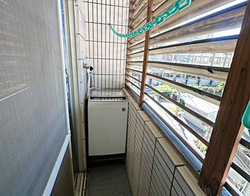 西屯區-超美套房-附陽台-可貓-可雙租補 - Image 10