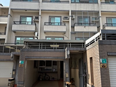 永康大灣自強路！獨門臨路傳統5房車墅！大地坪31屋況好！秒殺