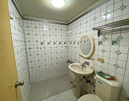 免仲社宅💕可租補💕近交流道.愛買.武陵高中💕3樓便宜寓 - Image 7