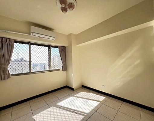 🍀潭子健康佳園｜高樓層視野戶｜3房加機上車位含管含車可租補 - Image 8