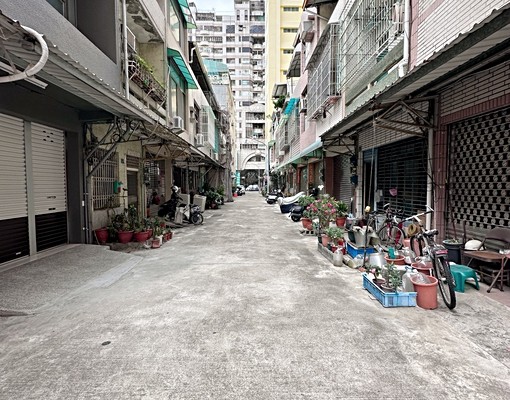 河堤&裕誠商圈｜百萬裝潢｜附傢俱大三房 - Image 15