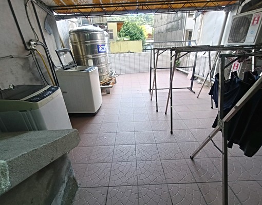 近汐科站遠雄可租補一樓小資族溫馨套房大空間 - Image 9