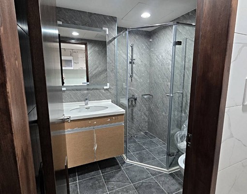 苓雅全新1+1房一廳~含管可租補!皇普摩天100 - Image 5