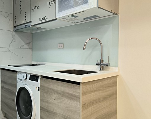 苓雅全新1+1房一廳~含管可租補!皇普摩天100 - Image 15