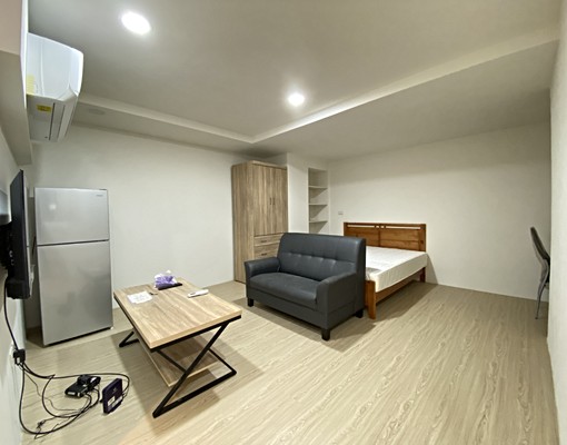 北區透天電梯大坪數套房-可租補-同棟多間可看 - Image 8