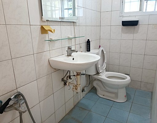 鳳中青年國中鳳山行政中心家樂福一樓套房 - Image 4