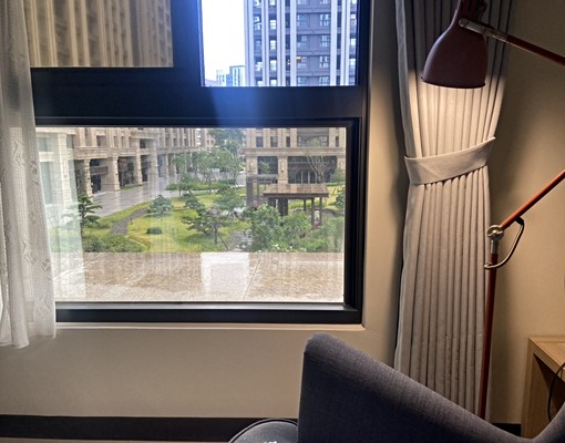 3房改2房／稀有露台户　面千坪花園永久景觀 - Image 1