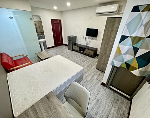 可租補✨近逢甲中央公園✨質感裝潢✨獨洗陽台✨室內機車位 - Image 4