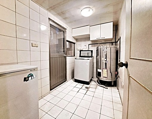 巧克力社區✨乾淨明亮小套房|安全社區包裹代收|生活機能超方便 - Image 6