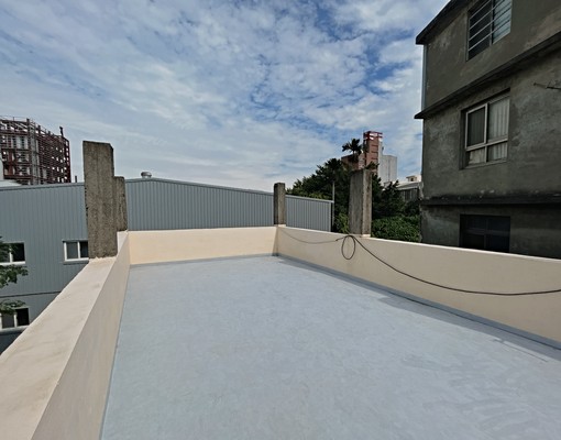 大肚區公所旁！黃金地段大坪數透店 - Image 5