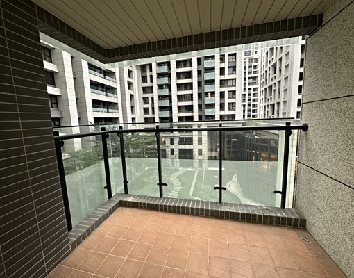 蒙德里安3房+平車位(可入戶租補) - Image 3