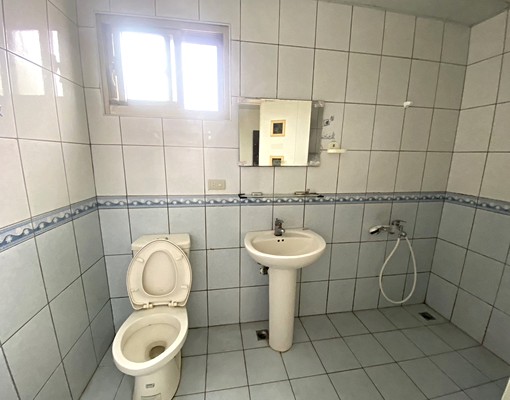 大溪員樹林商圈有電梯的透天厝 - Image 4