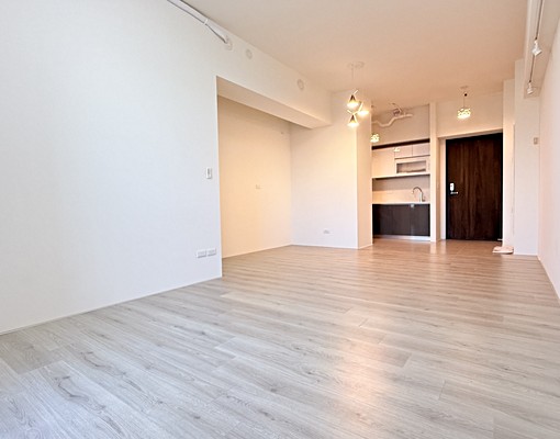 佛系學哥💎精銳錦品牌宅｜低總價可自備家俱｜有車道磚耶 - Image 9