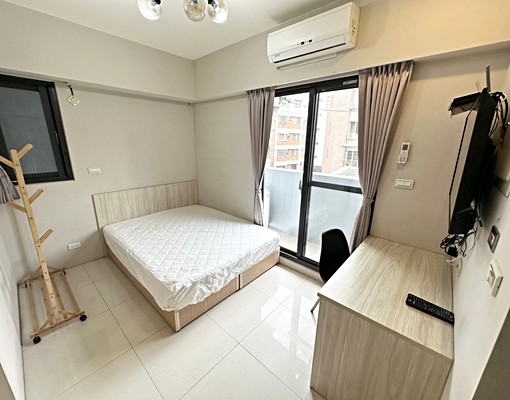 可養貓。陽台。獨立洗衣機 - Image 2