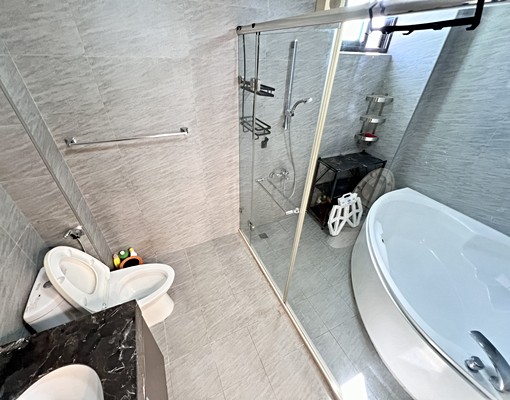 洲際漢神★近74★雙平車★更衣間★秒殺 - Image 6