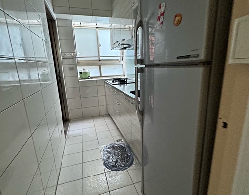 高鐵中山醫旁新整修屋採光佳格局方正可租補 - Image 13