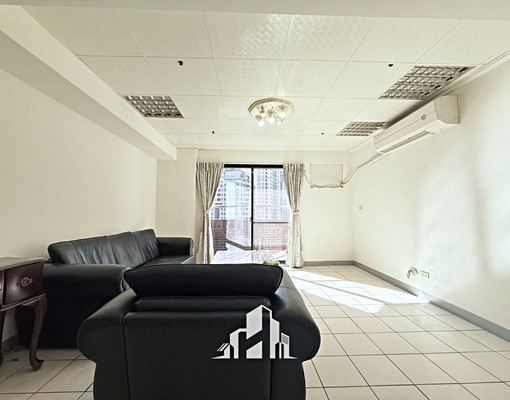 西屯區便宜四房高樓層視野戶#可租補#可寵#近新光遠百 - Image 1