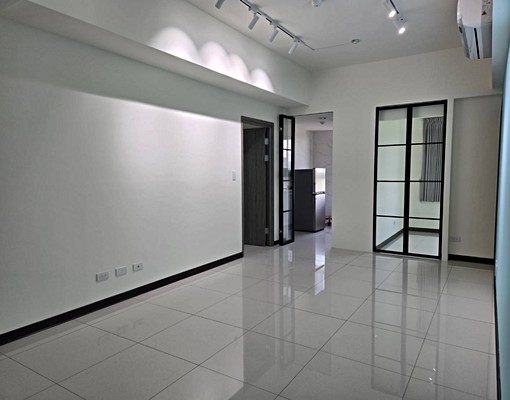 高鐵特區➡️明日讚三房平車✨清新宅含車管 - Image 2