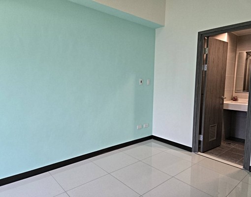 高鐵特區➡️明日讚三房平車✨清新宅含車管 - Image 8