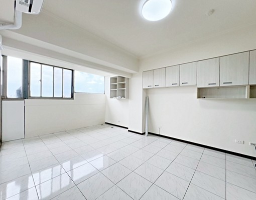 潭子-頭家國小雙語學區二房二衛可租補 - Image 3