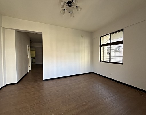 天母東路靜巷面公園公寓 - Image 1