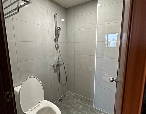 安南國中兩房平車電寓 - Image 3