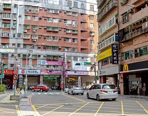 安德商圈電梯大三房✅免服務費✅可租補✅社宅 - Image 2