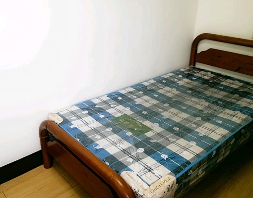 近中山醫，生活機能佳，限女性。房仲勿擾 - Image 5