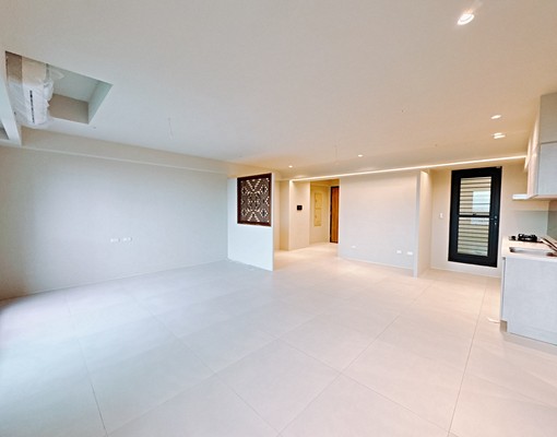 安平景泰然無敵景觀3房平面車位 - Image 1