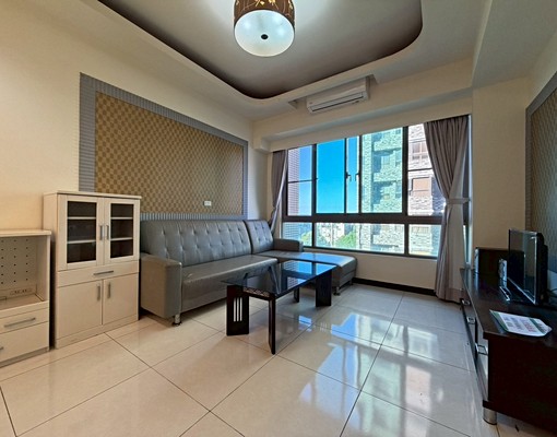 三井商圈<和毅上景>邊間採光通風良好標準二房車 - Image 1