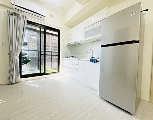 岡山/近高醫樂購/鳳凰信義/全新2+1房附車位【出租】 - Image 9