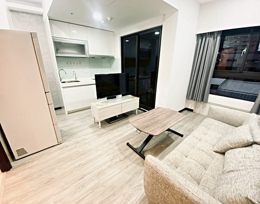 免佣）捷運南港【電梯2房1廳】補助洽★警衛管理★垃圾代收 - Image 1