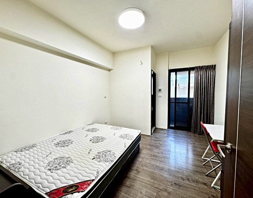 含平車、管理費!可租補、入戶籍!新麗馳全配三房平車 - Image 6