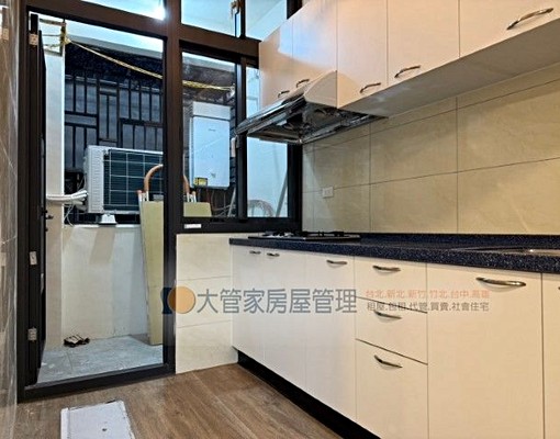 租近學區.屋況翻新.附冷氣2衛浴 - Image 3