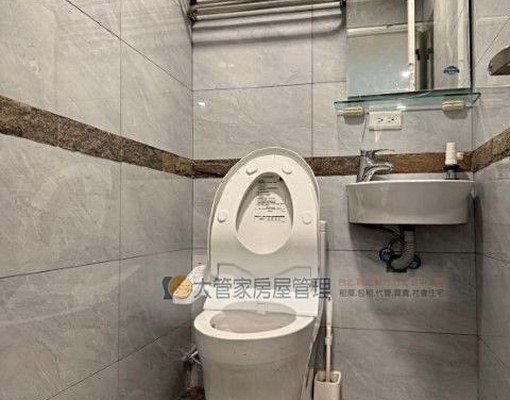 租近學區.屋況翻新.附冷氣2衛浴 - Image 9