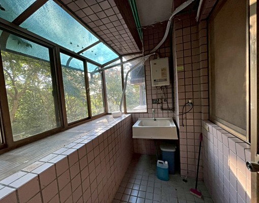 星鴻社宅😊區公所涵煙翠景觀大2房/純優靜/好停車😊享租補 - Image 11