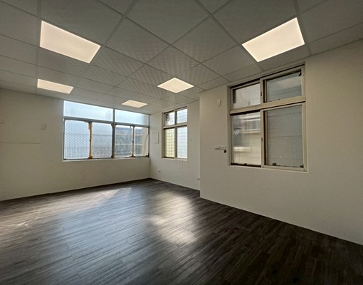 台南租屋~中西區黃金地段邊間店住 - Image 11