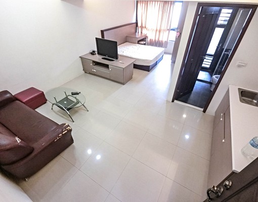 西屯秒殺大一房❗可租補💯台水電✅乾溼分離✅管理員✅可小孩 - Image 2