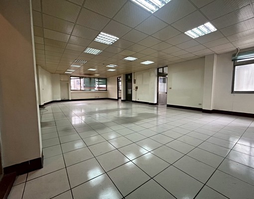 苗栗市中華路黃金店面 - Image 3