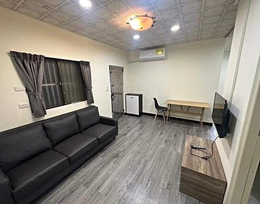 信陽街三房公寓 - Image 3